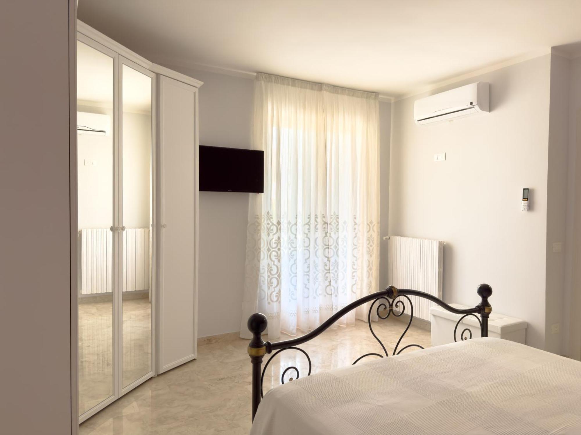 Casa Romualdo Apartment Monopoli Exterior photo